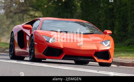 Rouge Lamborghini Aventador Banque D'Images