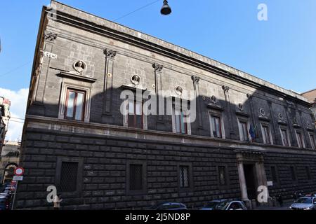 Napoli - Palazzo Gravina sede della Facoltà di Architettura Banque D'Images