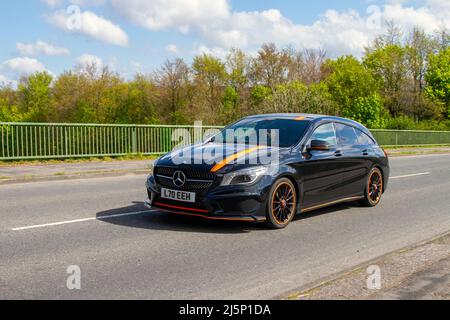 2016 Mercedes Benz CLA 2143cc diesel noir Hot Hatch Banque D'Images