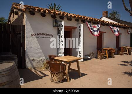 Le bâtiment du XIXe siècle San Diego House (aujourd'hui café et thé) sur San Diego Ave, Old Town San Diego State Park Banque D'Images