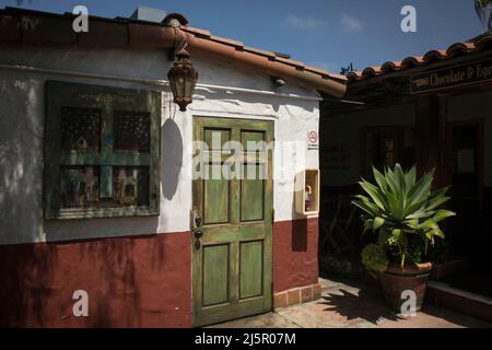 Maison de style mexicain dans le complexe de loisirs Fiesta de Reyes, parc national de la vieille ville de San Diego Banque D'Images