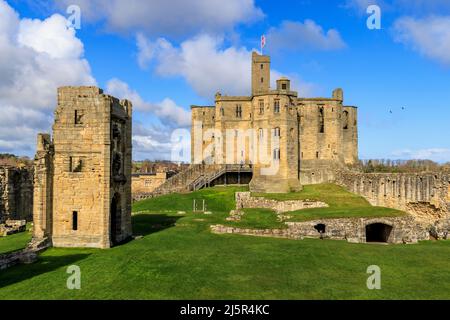 Tour du Lion et garde du château de Warkworth, Northumberland, Angleterre Banque D'Images