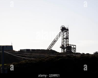 Un engrenage à tête plate sur Parys Mountain près d'Amlwch, autrefois la plus grande mine de cuivre du monde. Banque D'Images