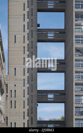 Trellick Tower, West London conçu par Erno Goldfinger UK Banque D'Images