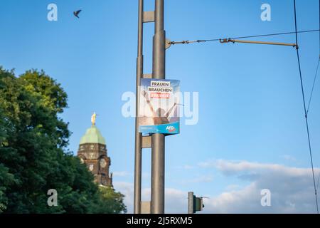 Affiche du parti alternative für Deutschland pour l'élection du Bundestag 2021. Publicité pour la liberté pour les femmes. Campagne du parti droit. Banque D'Images