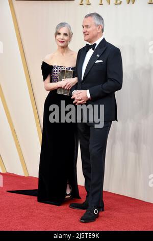 Londres, Royaume-Uni. Hugh Bonneville, Elizabeth McGovern, Downton Abbey : première mondiale d'une nouvelle ère, Cineworld Leicester Square. Banque D'Images