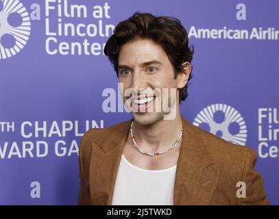 New York, États-Unis. 25th avril 2022. Nick Adams arrive sur le tapis rouge au Gala du Prix Chaplin 47th en hommage à Cate Blanchett au Hall Alice Tully, Lincoln Centre, à New York, le lundi 25 avril 2022. Photo de John Angelillo/UPI crédit: UPI/Alay Live News Banque D'Images