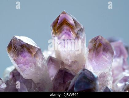 spécimen minéral amétrine pierre géologie roche cristal Banque D'Images