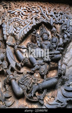 21 décembre 2021, Halebidu, Karnataka, Inde, œuvre de sculpture du Temple Hoysaleswara, temple hindou de 12th siècles dédié à Shiva. Banque D'Images