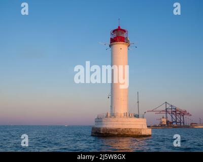 Le phare de Vorontsov dans le port de la mer Noire d'Odessa Banque D'Images