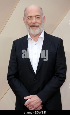 25 avril 2022 - Londres, Angleterre, Royaume-Uni - JK Simmons présent à Downton Abbey: A New Era World film Premiere, Cineworld Leicester Square Banque D'Images