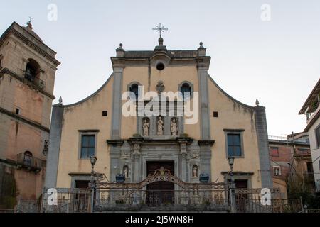 chiesa santa maria assunta a San Piero Patti, borgo in provincia di Messina sui monti Nebrodi Banque D'Images