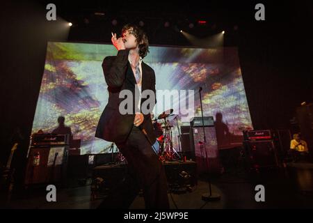 Copenhague, Danemark. 24th, mars 2022. Le groupe de punk danois Iceage joue un concert à VEGA à Copenhague. Ici, la chanteuse Elias Bender Ronnenfelt est vue en direct sur scène. (Crédit photo: Gonzales photo - Thomas Rasmussen). Banque D'Images