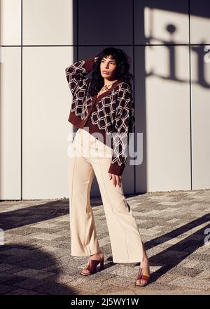 Portrait d'une belle jeune femme d'asie du Sud Banque D'Images