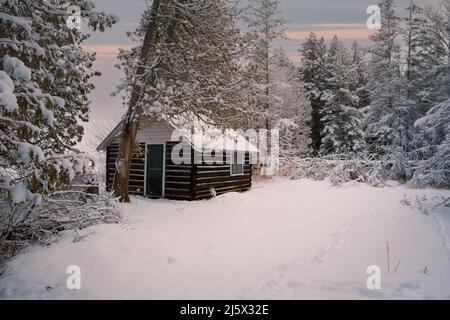 Toft point est une région naturelle nationale pittoresque près de Baileys Harbour, dans le comté de Door, Wisconsin. Le comté de Door est une destination touristique très populaire. Banque D'Images