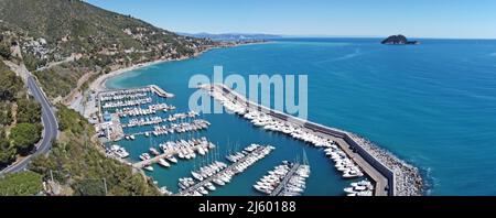 Alassio ville dans la côte de Ligurie de l'Italie Banque D'Images