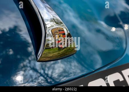 1964 Porsche 356 'AWE 726B' exposés au Scramble d'avril qui s'est tenu au Bicester Heritage Centre le 23rd avril 2022 Banque D'Images