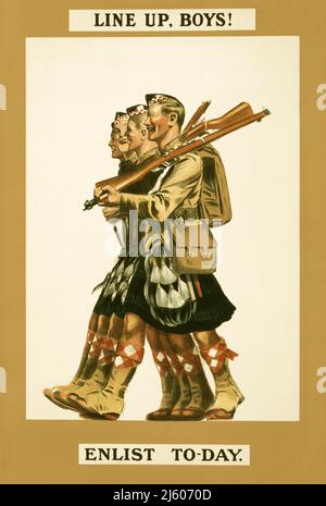Affiche de recrutement publicitaire britannique de 1915 montrant quatre hommes en kilts et uniformes, fusils à épaulettes. Artiste inconnu. Banque D'Images