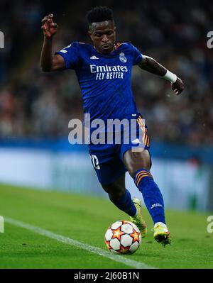 Le Vinicius Junior du Real Madrid lors de la demi-finale de la Ligue des champions de l'UEFA, First Leg, au stade Etihad, à Manchester. Date de la photo: Mardi 26 avril 2022. Banque D'Images