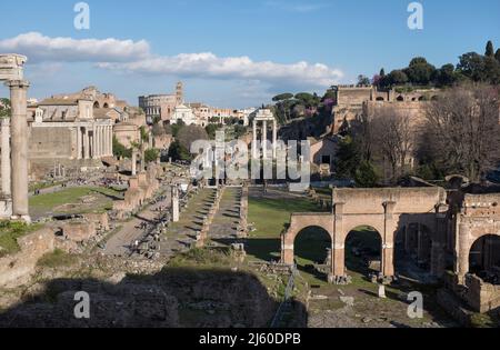 Vue sur le Forum romain depuis Capitolene Hill Rome Italie Banque D'Images