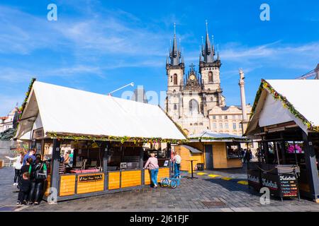 Marché de Pâques, Staroměstské náměstí, place de la vieille ville, Prague, République tchèque Banque D'Images