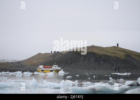 Jokursalon, un lac glaciaire dans le sud de l'Islande. Banque D'Images