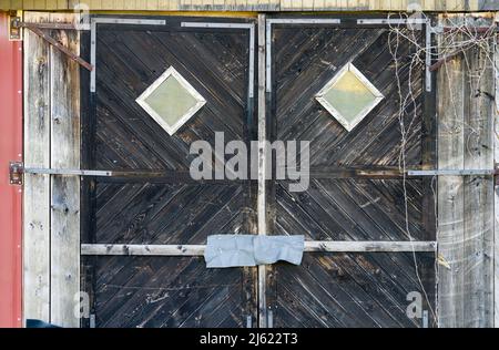 Vieille porte ressemble à un visage Banque D'Images
