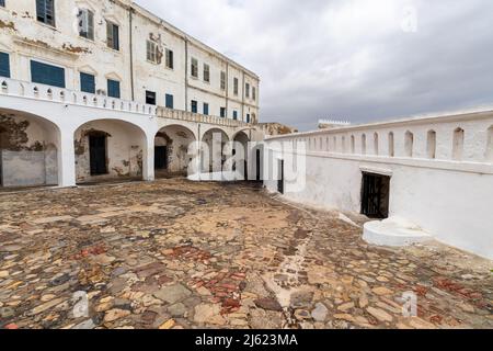 Cour intérieure du château de Cape Coast. Banque D'Images