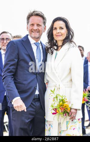 Maastricht, pays-Bas, 27/04/2022, 2022-04-27 11:16:22 MAASTRICHT - le Prince Pieter-Christiaan et la princesse Anita pendant la journée du Roi à Maastricht. Après deux années de corona silencieuse, les Hollandais célèbrent la Journée du Roi comme d'habitude. ANP POOL PATRICK VAN KATWIJK pays-bas hors - belgique hors Banque D'Images