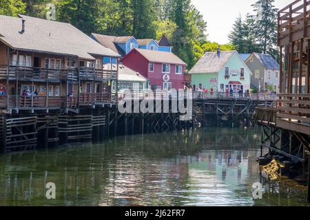 Boutiques et promenade sur Creek Street à Ketchikan Alaska Banque D'Images