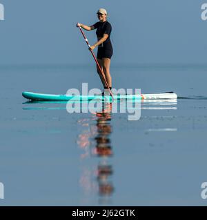 Scènes de temps chaud de la plage de Portobello à Édimbourg. L'Écosse a un temps chaud sans saison cette semaine, qui est dû au changement de pluie. Crédit: Euan Cherry Banque D'Images