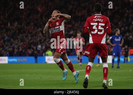 MIDDLESBROUGH, ROYAUME-UNI. 27th AVRIL le Marcus Tavernier de Middlesbrough célèbre son premier but lors du match de championnat Sky Bet entre Middlesbrough et Cardiff City au stade Riverside, à Middlesbrough, le mercredi 27th avril 2022. (Credit: Mark Fletcher | MI News) Credit: MI News & Sport /Alay Live News Banque D'Images