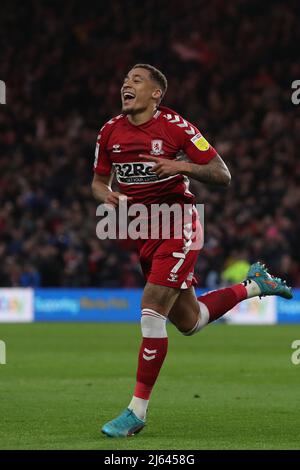 MIDDLESBROUGH, ROYAUME-UNI. 27th AVRIL le Marcus Tavernier de Middlesbrough célèbre son premier but lors du match de championnat Sky Bet entre Middlesbrough et Cardiff City au stade Riverside, à Middlesbrough, le mercredi 27th avril 2022. (Credit: Mark Fletcher | MI News) Credit: MI News & Sport /Alay Live News Banque D'Images