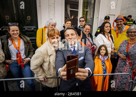 2022-04-27 12:55:29 MAASTRICHT - Prince Maurits pendant le jour du Roi à Maastricht. Après deux années de corona silencieuse, les Hollandais célèbrent la Journée du Roi comme d'habitude. ANP POOL REMKO DE WAAL pays-bas - belgique sortie Banque D'Images