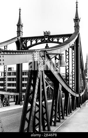 Capture du Neutor Brücke à Ulm en noir et blanc Banque D'Images