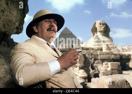 PETER USTINOV, MORT SUR LE NIL, 1978 Banque D'Images