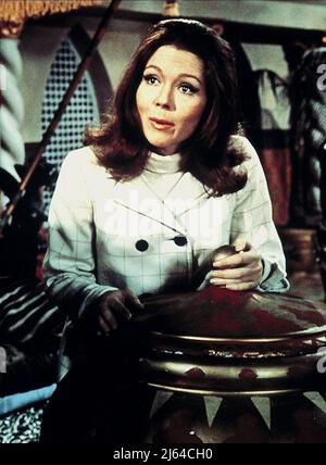 DIANA RIGG, LES AVENGERS, 1967 Banque D'Images