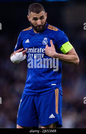 MANCHESTER, ANGLETERRE - AVRIL 26 : Karim Benzema lors de la semi finale de la Ligue des champions de l'UEFA un match entre Manchester City et Real Madrid au stade de la ville de Manchester le 26 avril 2022 à Manchester, Royaume-Uni. (Photo de SF) crédit: Sebo47/Alay Live News Banque D'Images