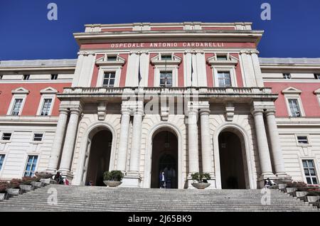 Napoli - Scalinata di ingresso dell'Ospedale Cardarelli Banque D'Images