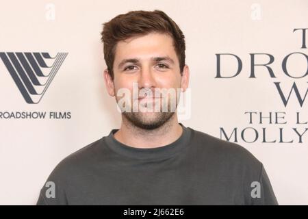 Sydney, Australie. 28th avril 2022. TBC assiste à la première du tapis rouge de l’épouse de Drover au Ritz Cinemas – 45, rue St Pauls, Randwick. Credit: Richard Milnes/Alamy Live News Banque D'Images
