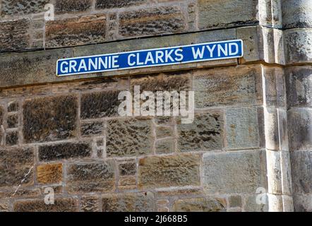 Grannie Clarks Wynd, St Andrews. La rue traverse les 18th et 1st fairways du Vieux parcours qui permet d'accéder à la plage de West Sands. Banque D'Images