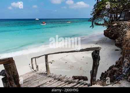 Treppe zum Strand von Nungwi, Nordkueste, Sansibar, Unguja, Tansania Banque D'Images