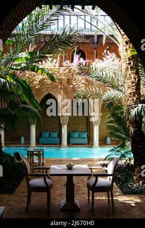 Voyager au Maroc. Riad traditionnel à Marrakech. Banque D'Images