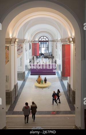 Central Concourse Musée Archéologique National de Naples Italie Banque D'Images