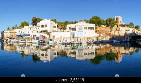 Paysage avec vieille ville de Ciutadella de Minorque, île de Minorque, Espagne Banque D'Images