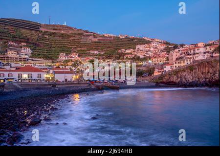 Camara de Lobos la nuit, Funchal, Madère, Portugal, Atlantique, Europe Banque D'Images