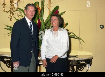 Le roi Michael I de Roumanie et la reine Anne à Los Angeles, CA, États-Unis, janvier 1988. Banque D'Images