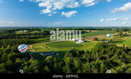 Festival de montgolfières dans le Wisconsin en été Banque D'Images