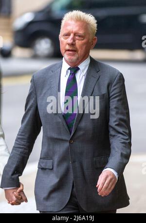 Londres, Royaume-Uni. 29th avril 2022. 29 avril 2022, Londres, Angleterre, Royaume-Uni : l'ancienne star de tennis allemande BORIS BECKER arrive au tribunal de la Couronne de Southwark à Londres pour sa condamnation. (Credit image: © Tayfun Salci/ZUMA Press Wire) Credit: ZUMA Press, Inc./Alay Live News Banque D'Images