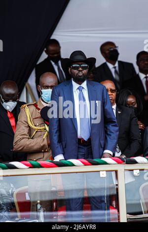 Nairobi, Kenya. 29th avril 2022. Salva Kiir, président du Soudan du Sud, vu lors d'un service commémoratif du regretté Mwai Kibaki au stade national de Nyayo à Nairobi. Service funéraire d'État de son Excellence Emilio Mwai Kibaki, ancien Président de la République du Kenya, décédé le 22 avril 2022 à l'âge de 90 ans et qui sera mis au repos le 30th avril 2022 chez lui à Othaya, dans le comté de Nyeri. Crédit : SOPA Images Limited/Alamy Live News Banque D'Images